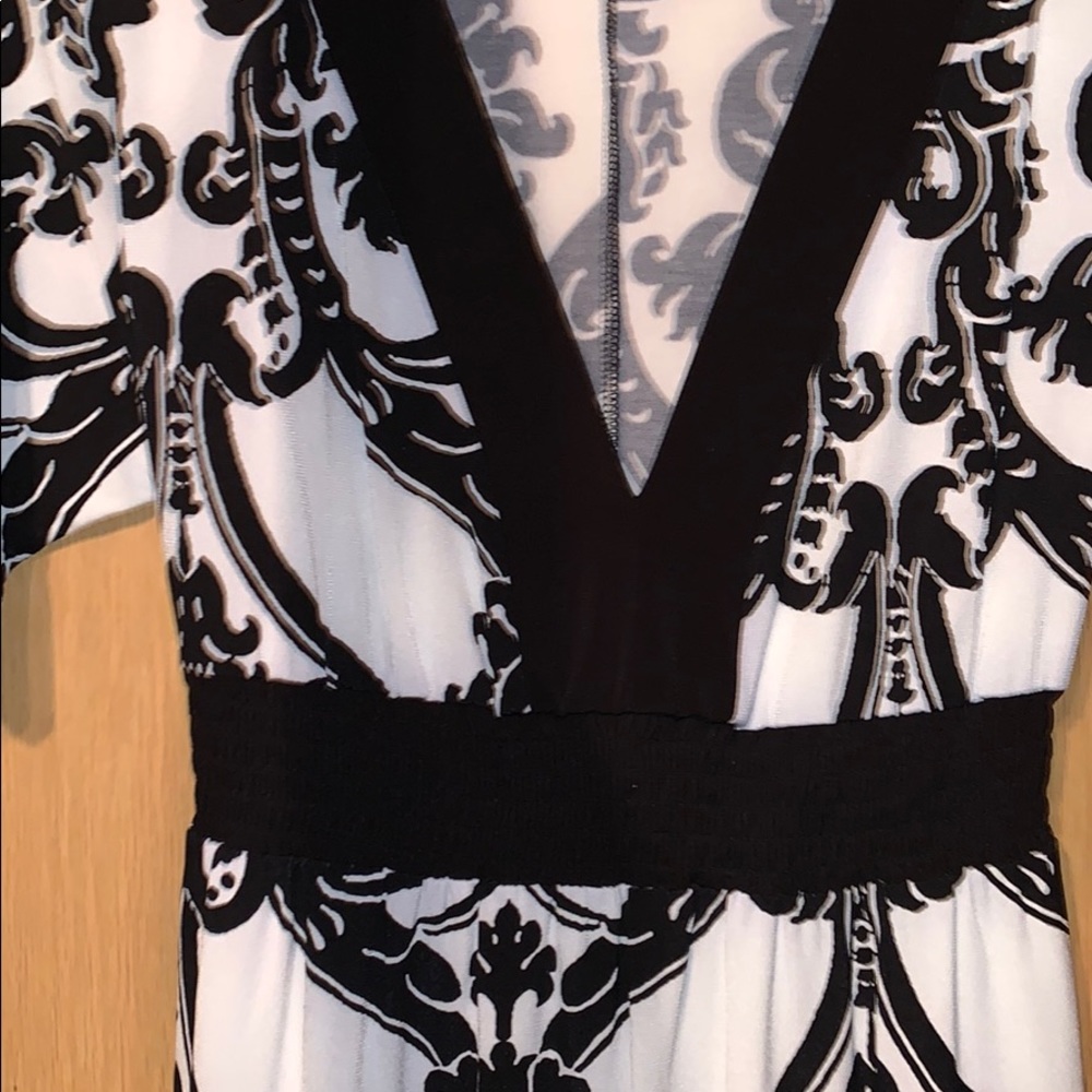B&W Printed Dress - Picture 2 of 4